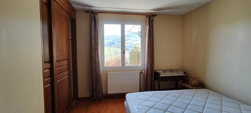 Maison - 275 m² - 12 pièces