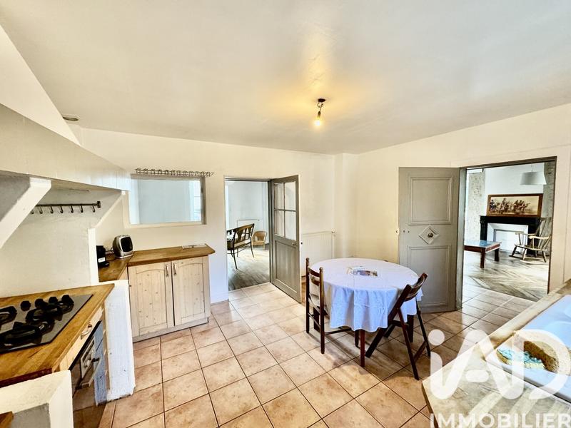 Maison - 190 m² - 7 pièces