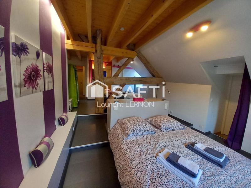 Maison - 396 m² - 14 pièces