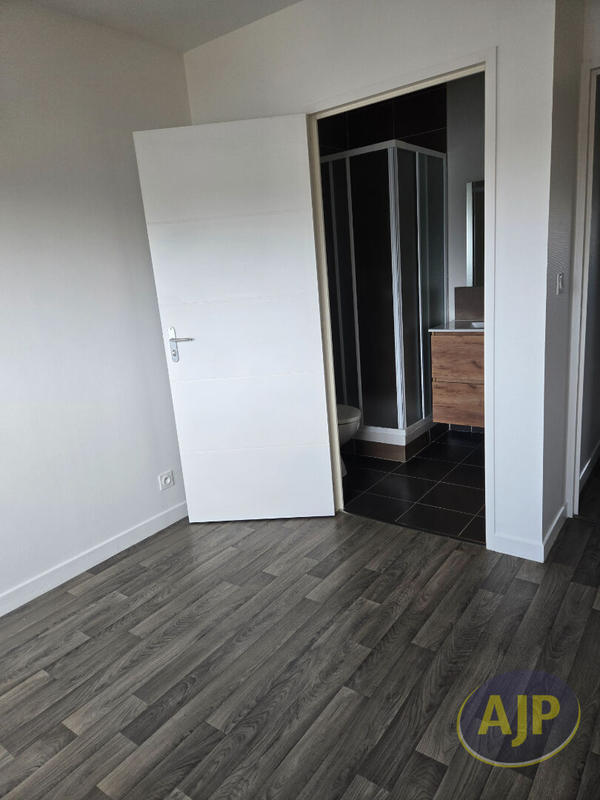 Maison - 109 m² - 6 pièces