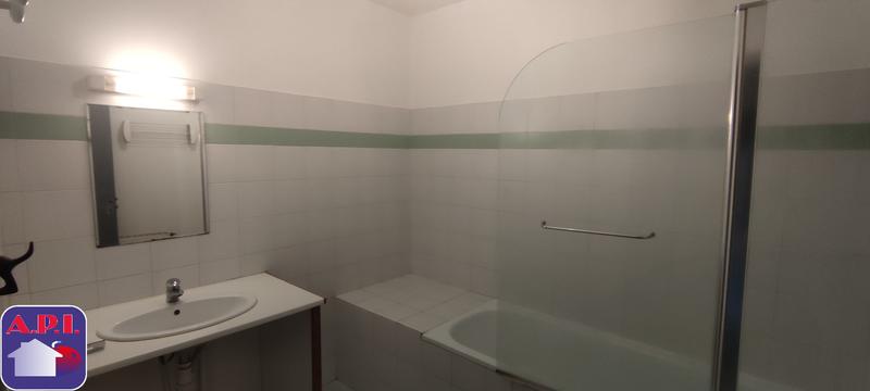 Appartement - 99 m² - 4 pièces