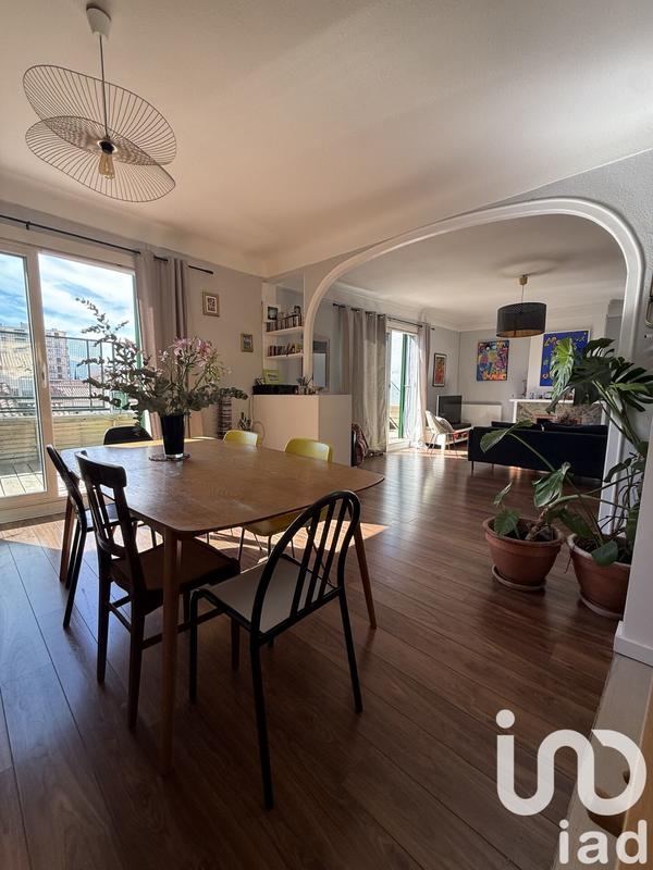 Appartement - 170 m² - 6 pièces