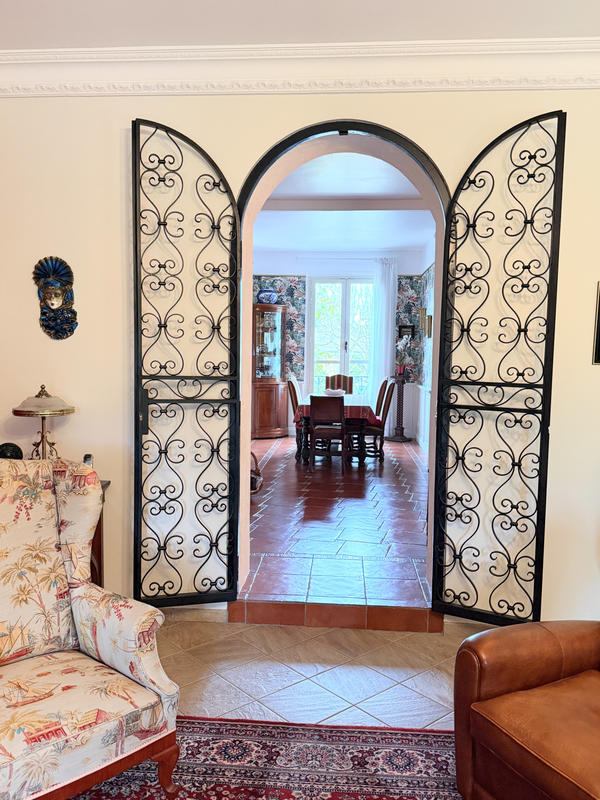 Maison - 165 m² - 9 pièces