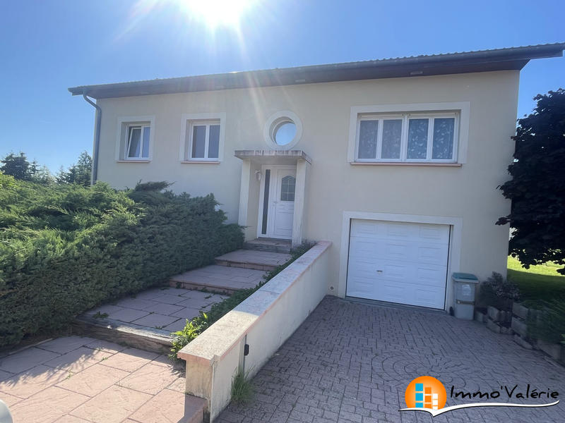 Maison - 113 m² - 6 pièces