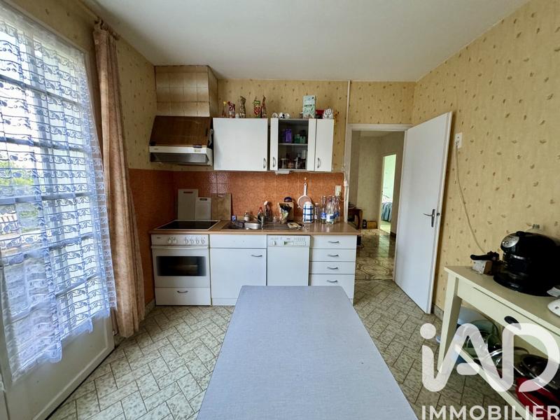 Maison - 180 m² - 7 pièces