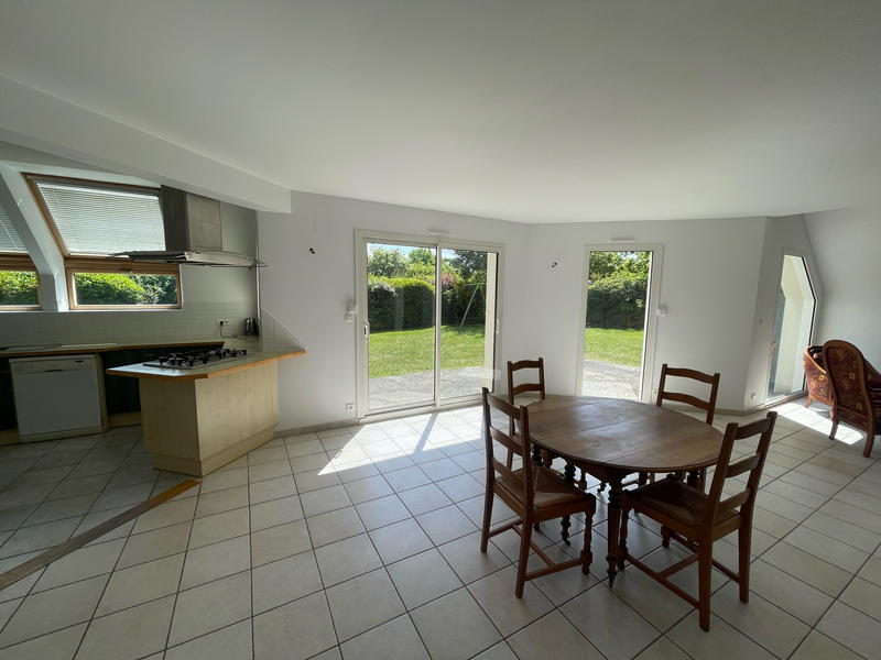 Maison - 144 m² - 6 pièces