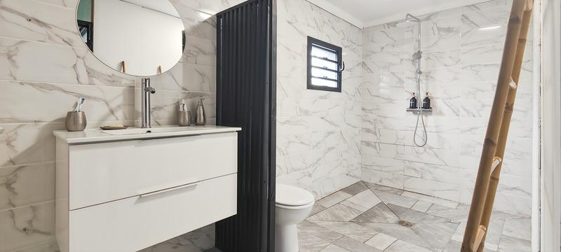 Maison - 177 m² - 7 pièces