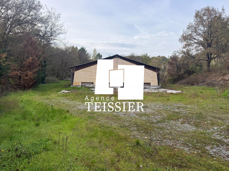 Local commercial - 400 m²