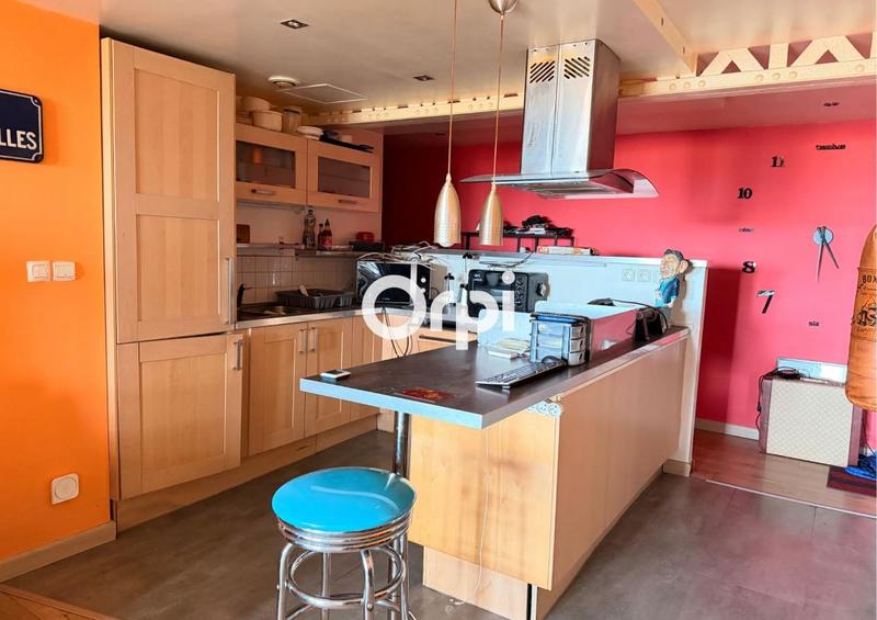 Loft - 66 m² - 2 pièces