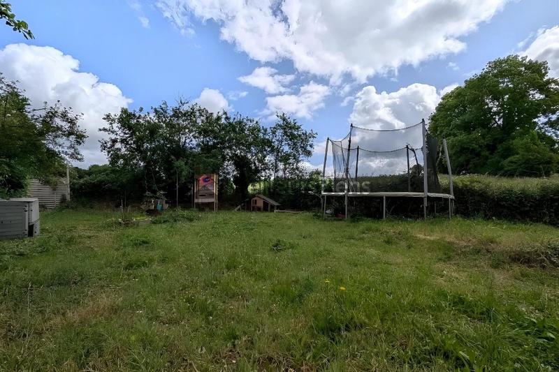 Maison - 121 m² - 6 pièces