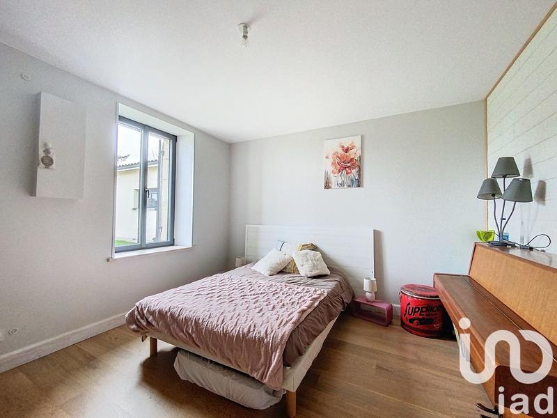 Maison - 199 m² - 7 pièces