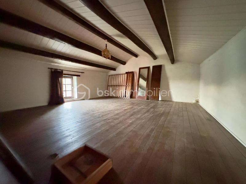 Maison - 122 m² - 6 pièces