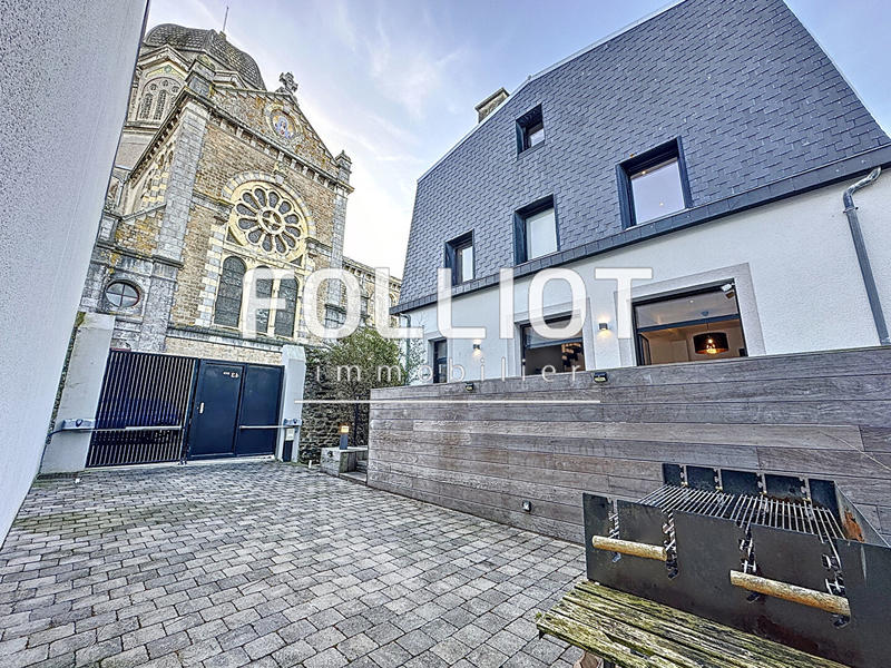 Maison - 141 m² - 5 pièces