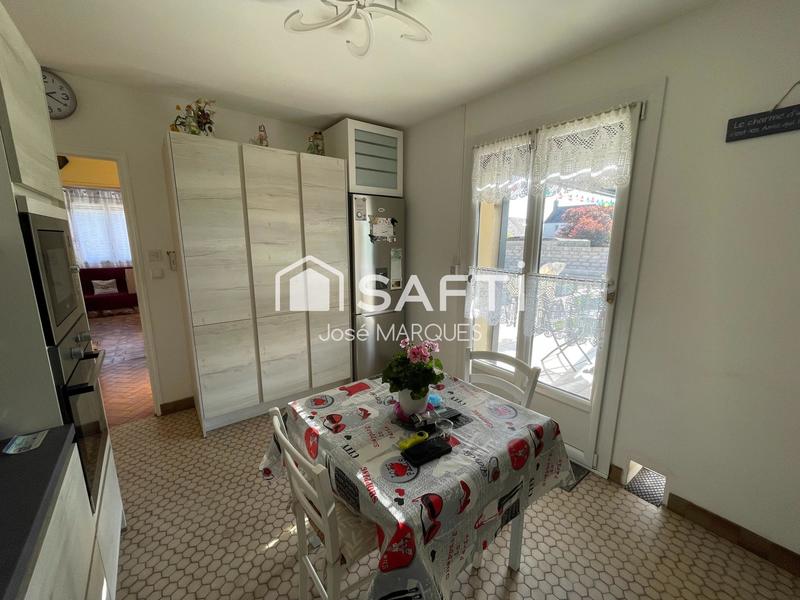 Maison - 98 m² - 4 pièces