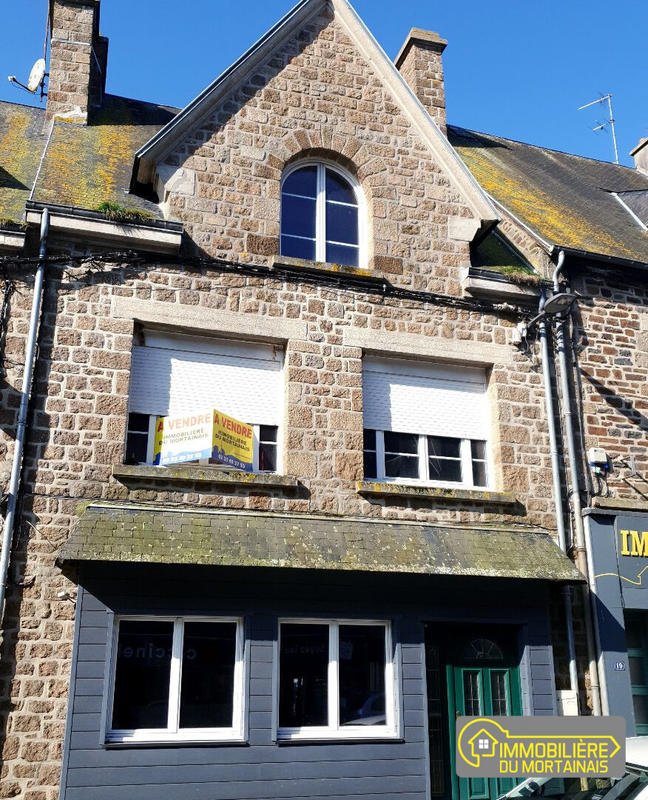 Maison - 104 m² - 4 pièces