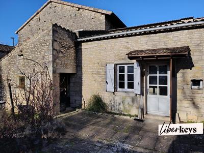 Maison de village - 50 m² - 2 pièces