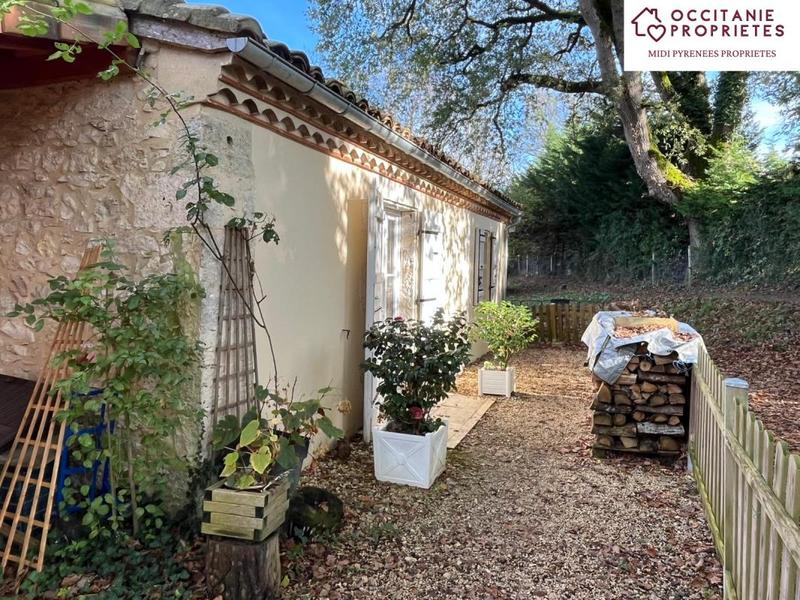 Propriété - 356 m² - 15 pièces