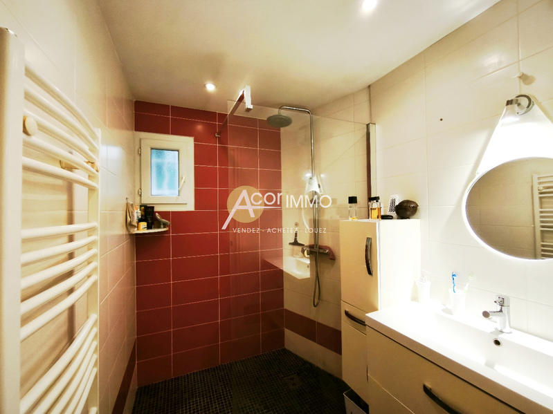 Maison - 136 m² - 5 pièces