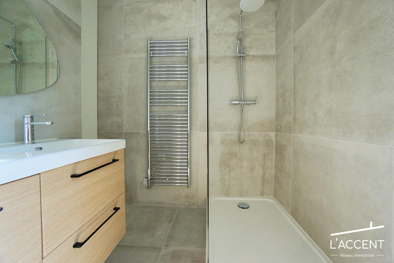 Appartement - 122 m² - 5 pièces