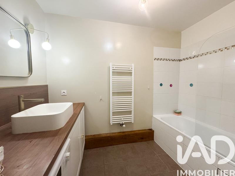 Appartement - 65 m² - 3 pièces