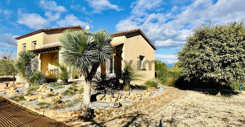 Villa - 140 m² - 6 pièces