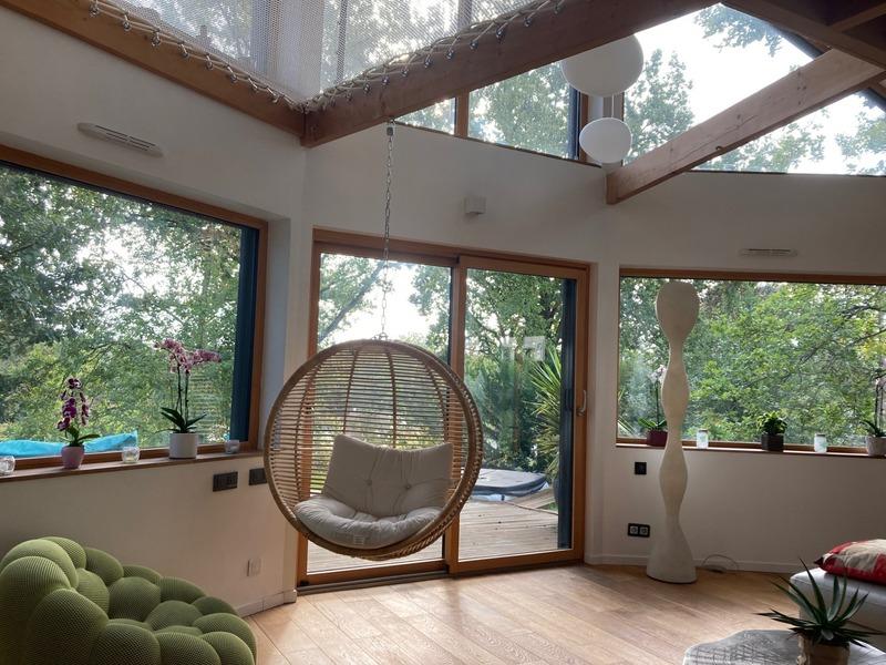 Maison - 213 m² - 7 pièces