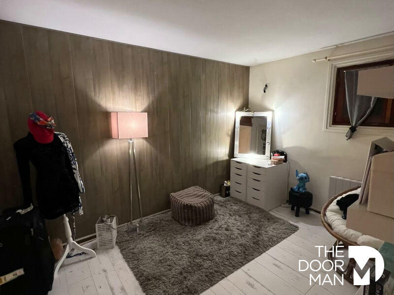 Pavillon - 136 m² - 5 pièces