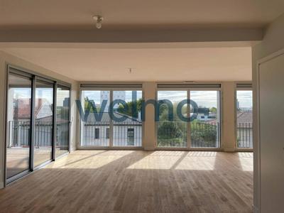 Appartement - 130 m² - 5 pièces