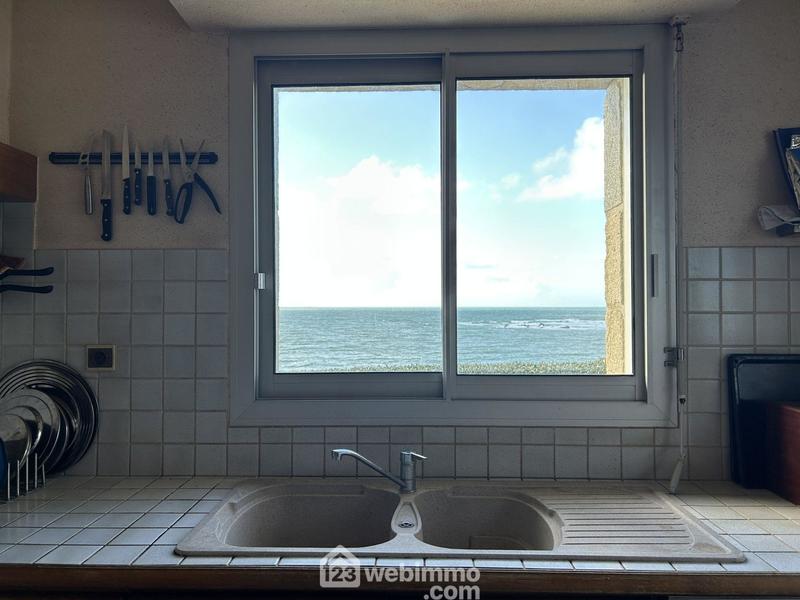 Maison - 193 m² - 8 pièces