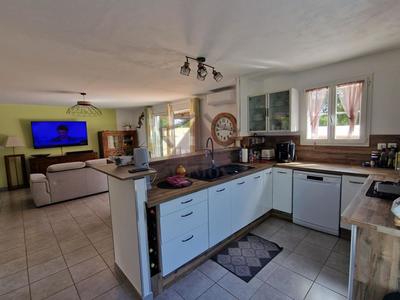 Villa - 90 m² - 4 pièces