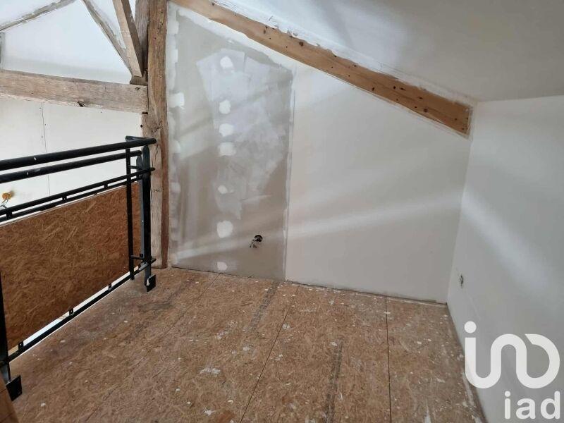 Maison - 187 m² - 10 pièces