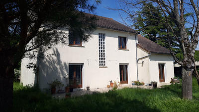 Maison - 148 m² - 7 pièces