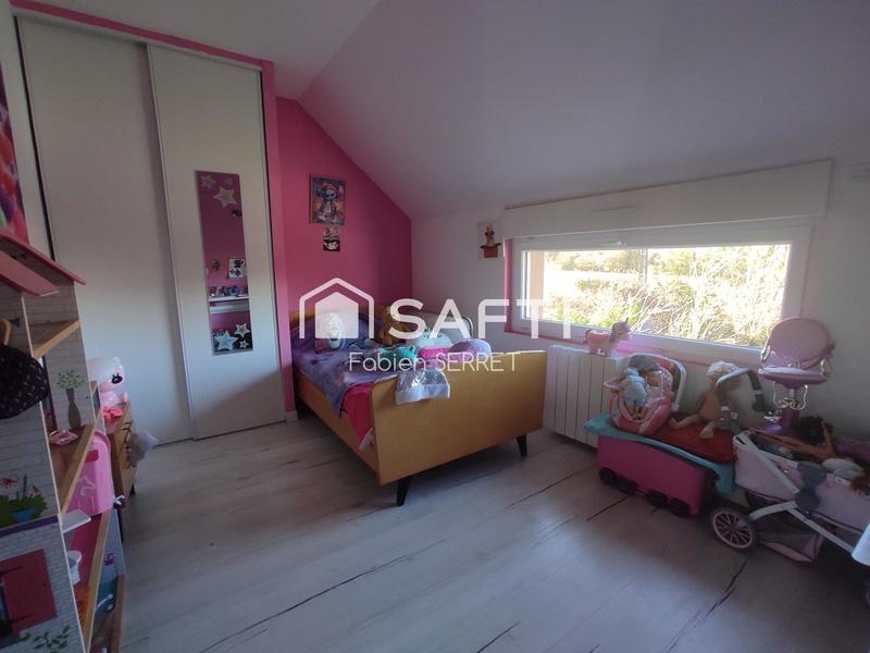 Maison - 203 m² - 8 pièces