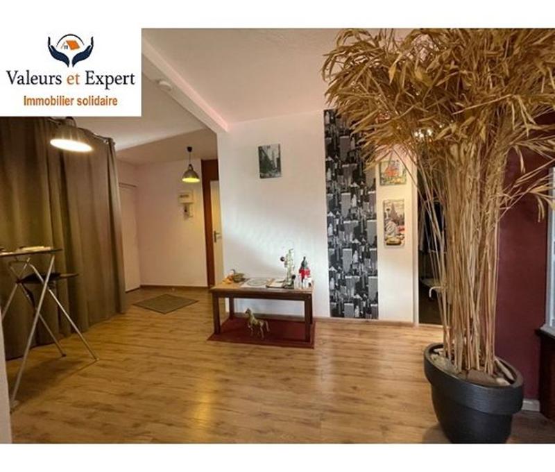 Appartement - 85 m² - 3 pièces
