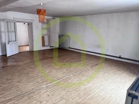 Maison - 97 m² - 3 pièces