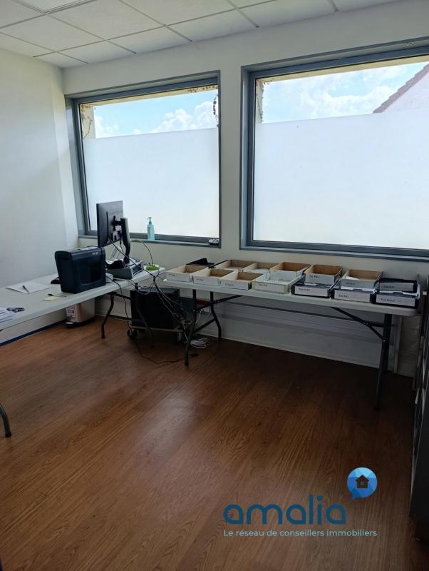 Bureau - 385 m² - 7 pièces