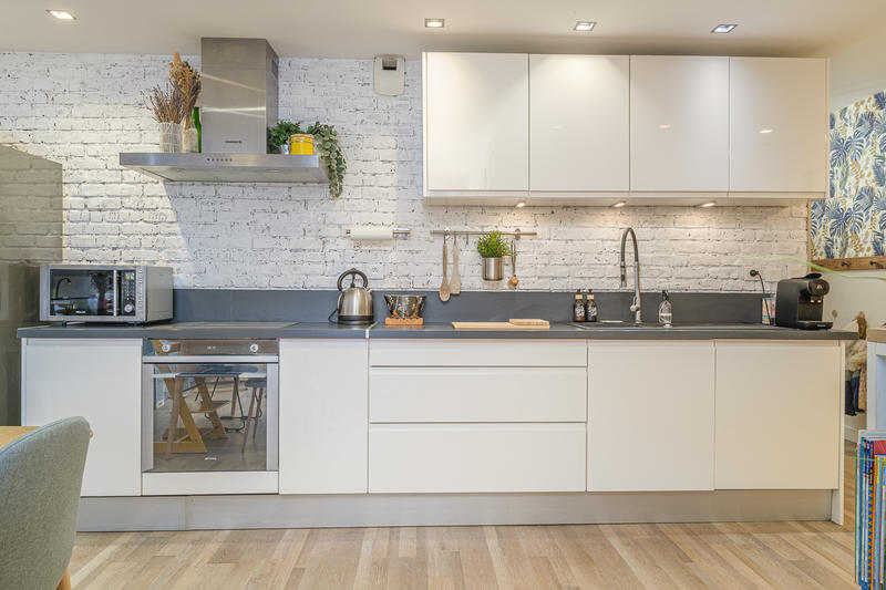 Appartement - 82 m² - 4 pièces