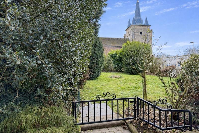 Maison - 167 m² - 8 pièces