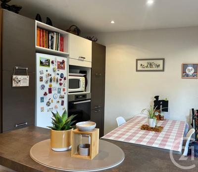 Maison - 163 m² - 6 pièces