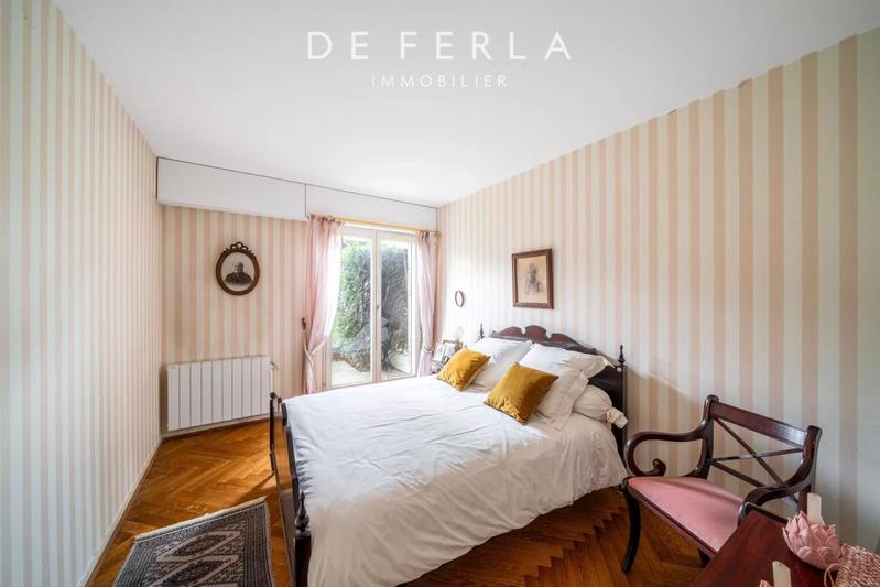 Appartement - 80 m² - 3 pièces