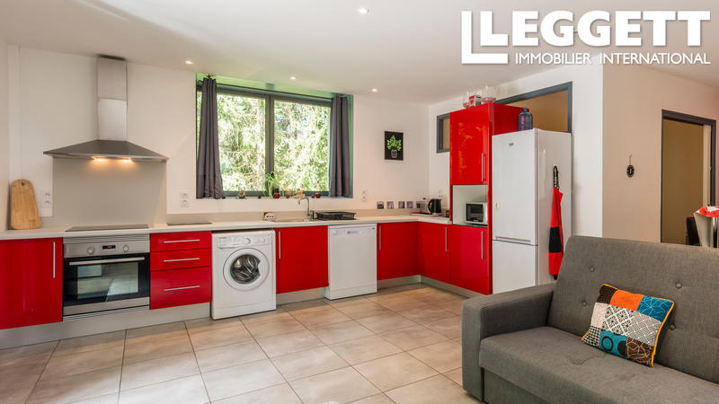 Moulin - 390 m² - 9 pièces