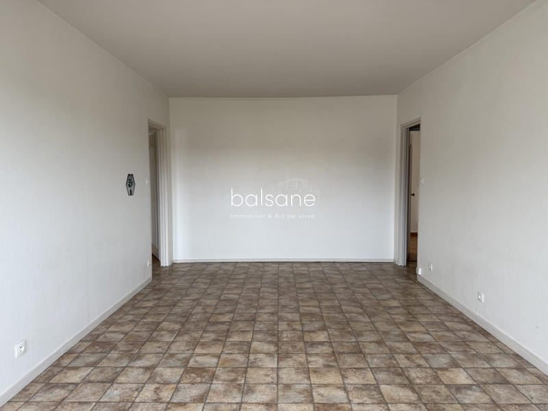 Appartement - 81 m² - 4 pièces