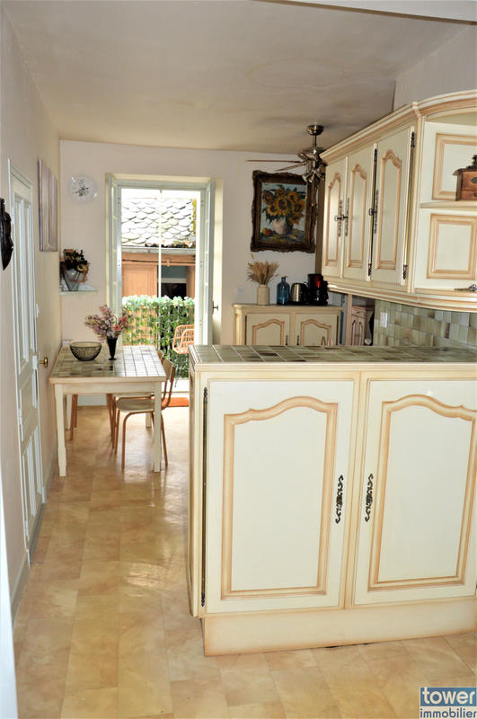 Appartement - 150 m² - 6 pièces