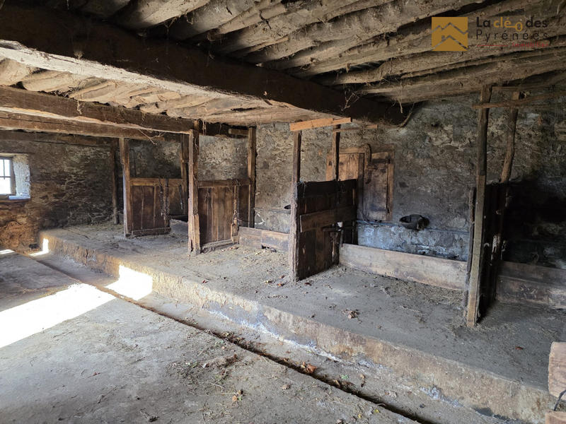 Maison ancienne - 85 m² - 2 pièces