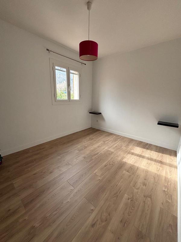 Maison - 103 m² - 4 pièces