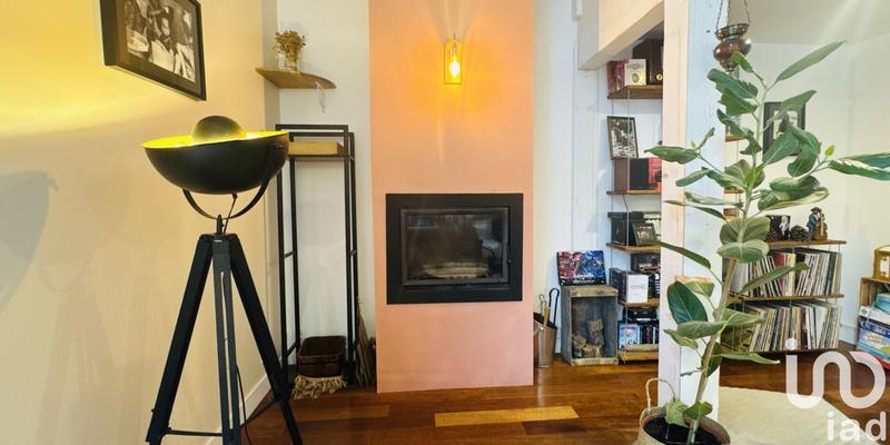 Maison - 210 m² - 6 pièces