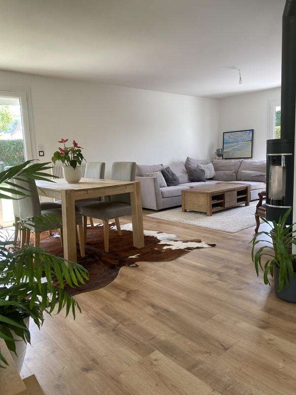 Maison - 180 m² - 7 pièces