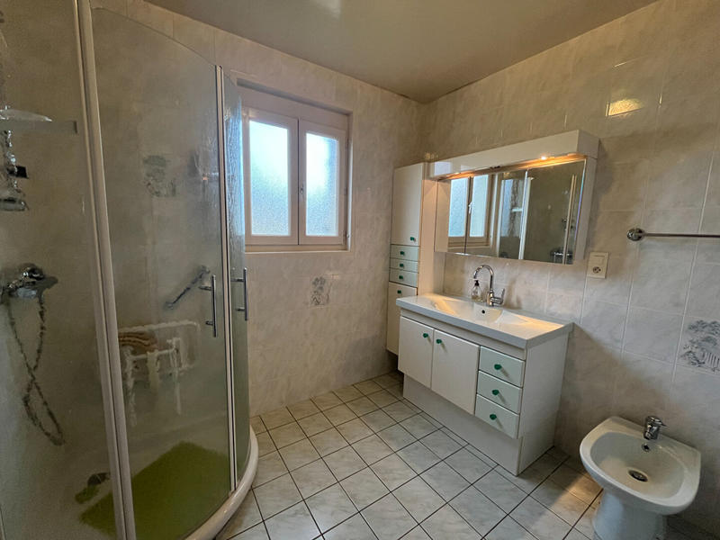 Maison - 170 m² - 6 pièces