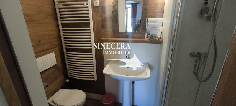 Maison - 350 m² - 17 pièces