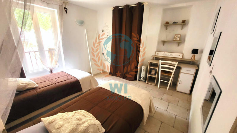 Maison de village - 90 m² - 5 pièces